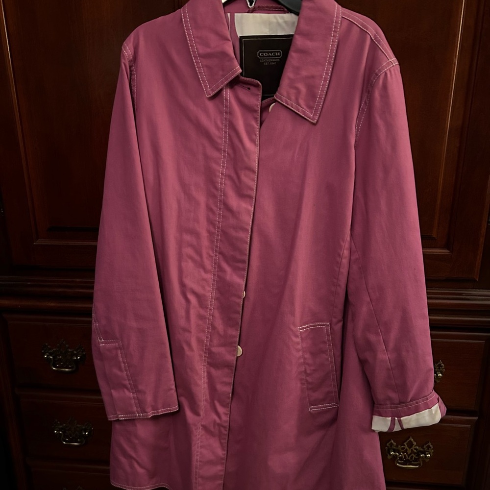 Like new Coach coat Pink Size M
